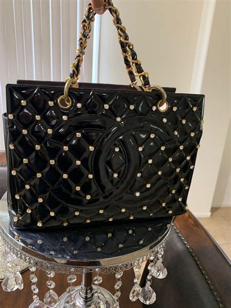 vintage chanel shopper